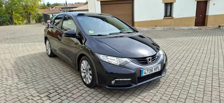 Honda Civic 2.2 i-DTEC EXECUTIVE NAVI 2013, foto 16