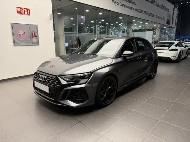 Audi RS3 Sportback quattro S tronic 294kW