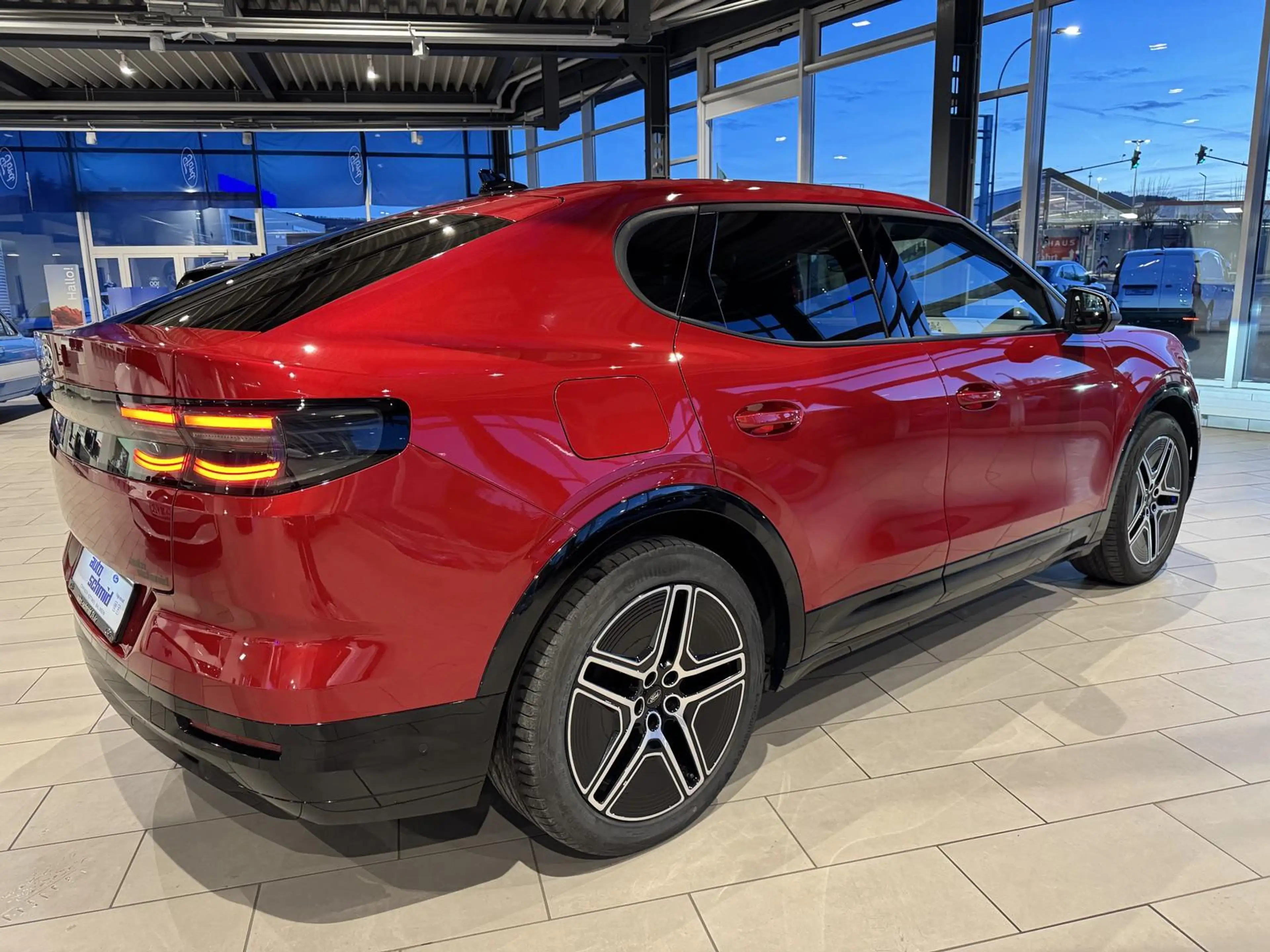 Ford Capri 250 kW Dual-Motor AWD Premium — photo 6