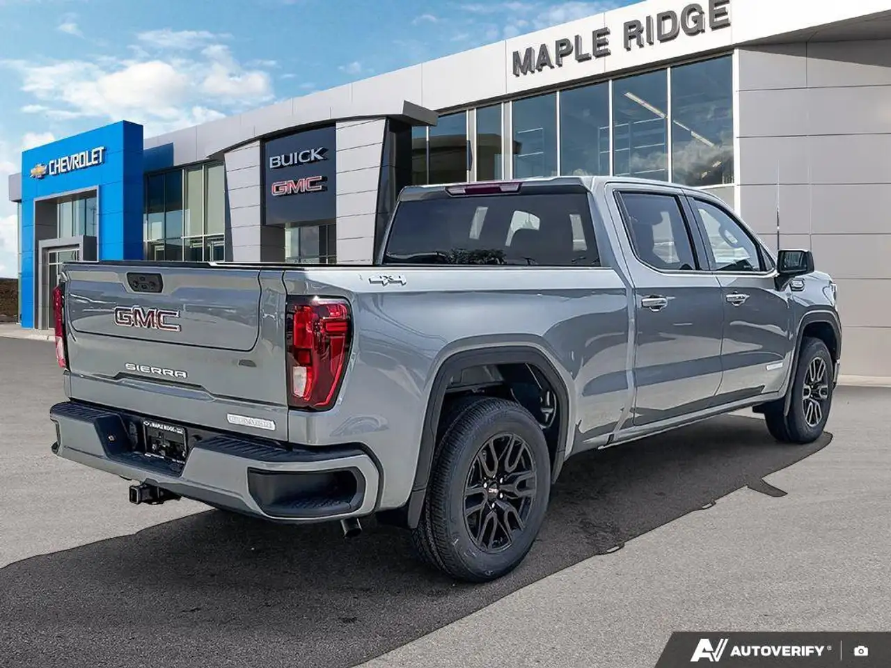 GMC Sierra 1500 снимка GMC Sierra 1500