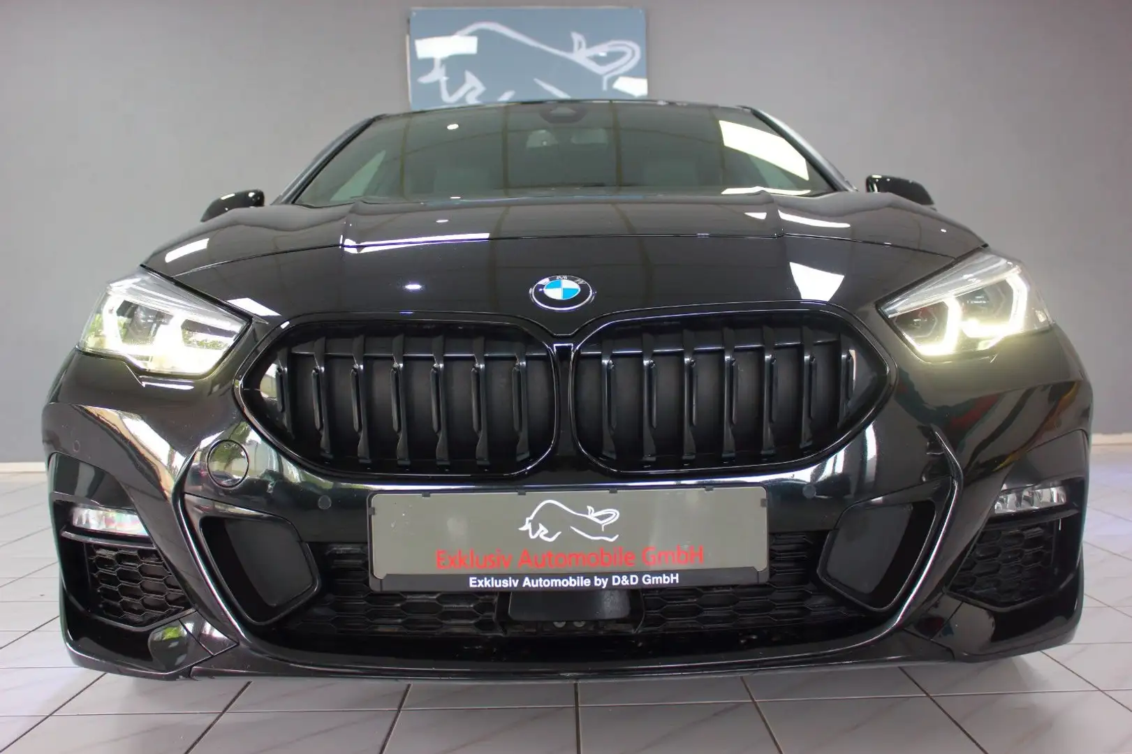 BMW 218 iA Gran Coupé~DEUTSCH+UNFALLFREI+M-SPORT~1Hd Schwarz - 2