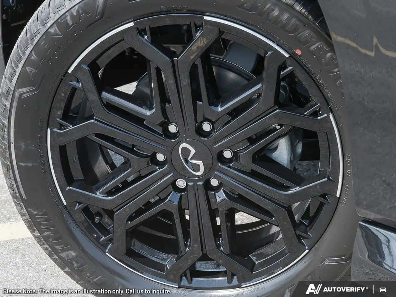 Infiniti QX80 снимка Infiniti QX80