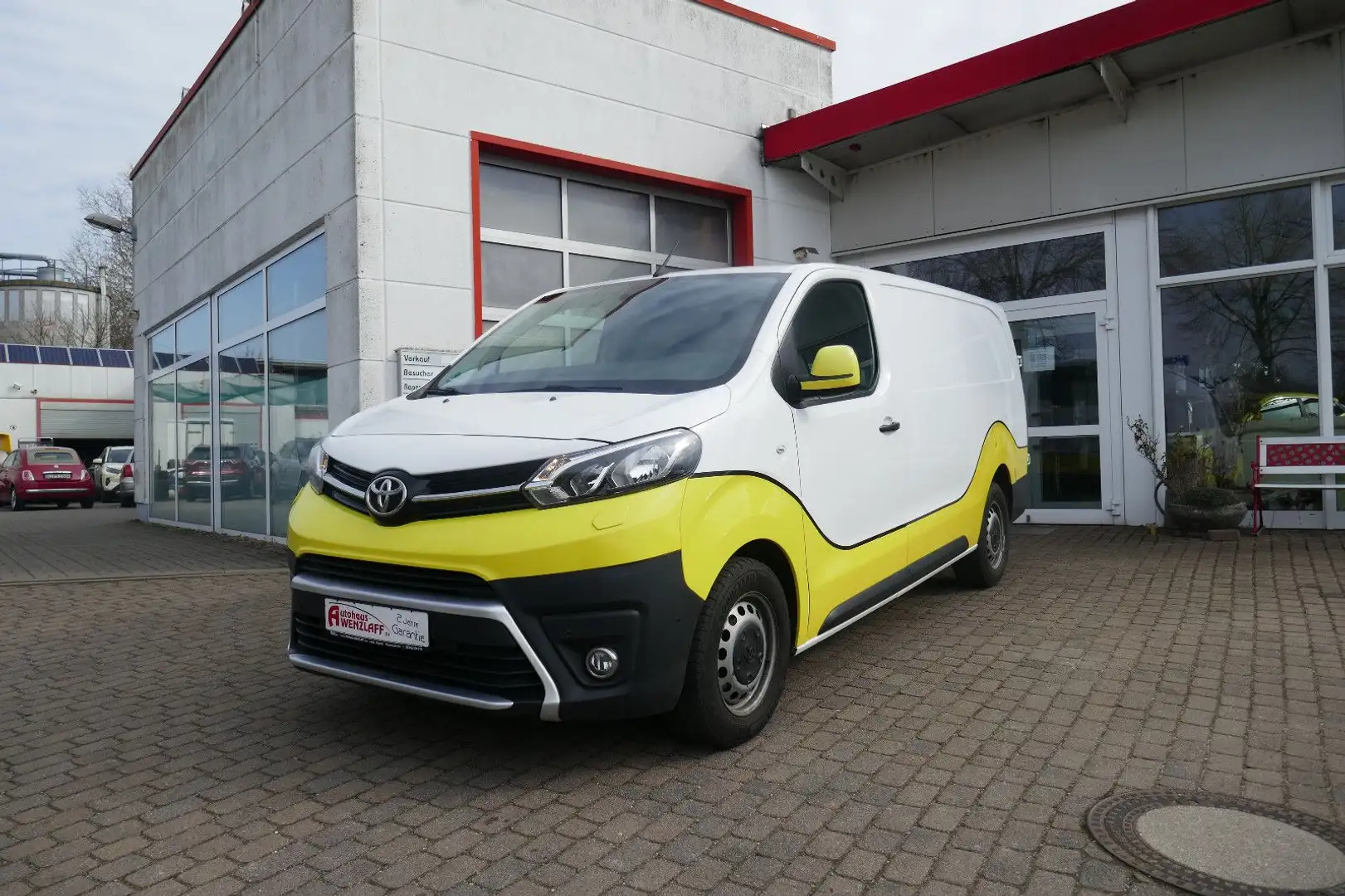 Toyota Proace Kasten 2,0l  Klima Navi 3 Sitze Weiß - 1