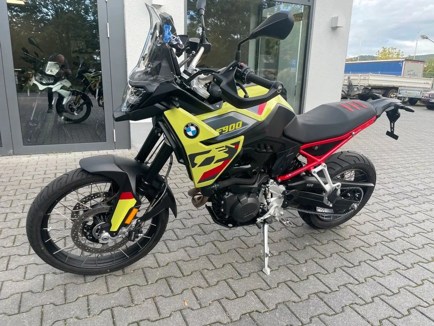 BMW F 900 GS Passion Dynamik Paket Gelb - 2