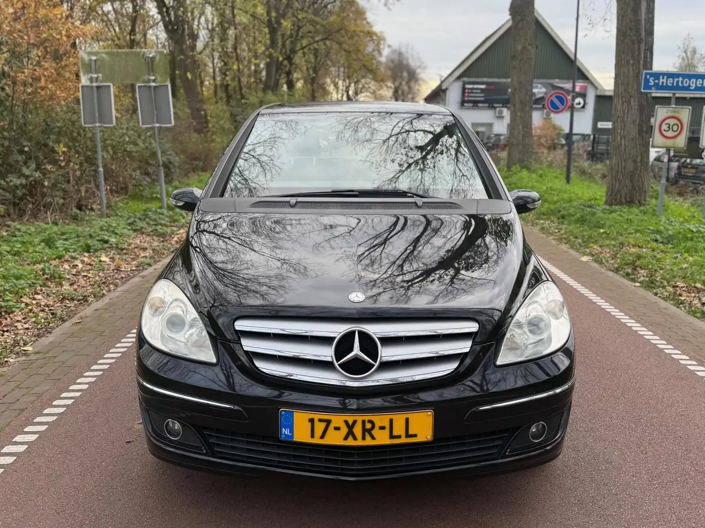 Mercedes-Benz B 200 AIRCO!AUTOMAAT!SCHUIFDAK!APK2026! Noir - 2