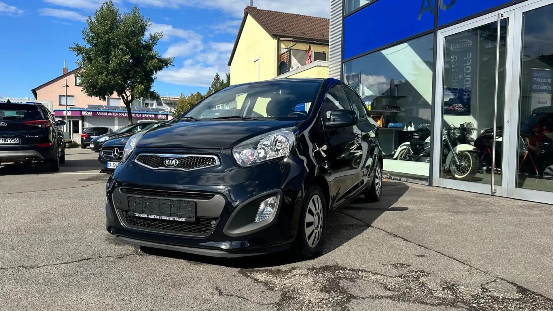 Kia Picanto FIFA World Cup Edition Schwarz - 1