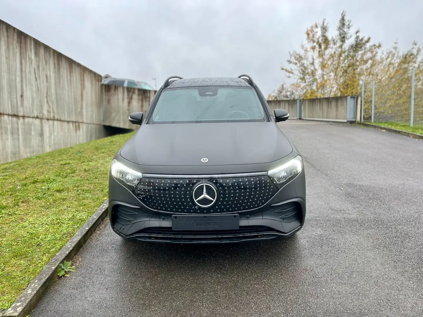 Mercedes-Benz EQB 250 EQB 70.5 kWh 250+ Star Edition 7pl. Noir - 2