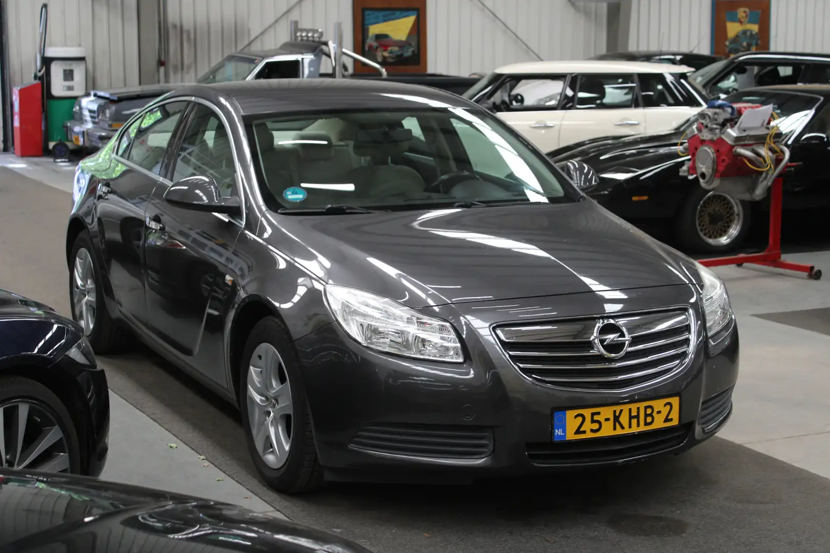 Opel Insignia 1.6 Edition NAP, Airco, Cruise control, Stuurbekra Grijs - 2