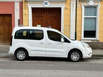 B. Multispace 1.6e-HDi Tonic S&S 90. VB.
