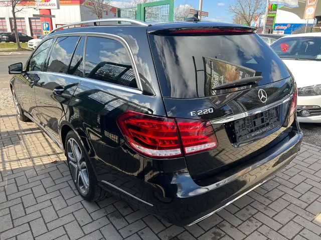 Mercedes-Benz E 220 E T-Modell BlueTec !! Tüv-Neu !! Top