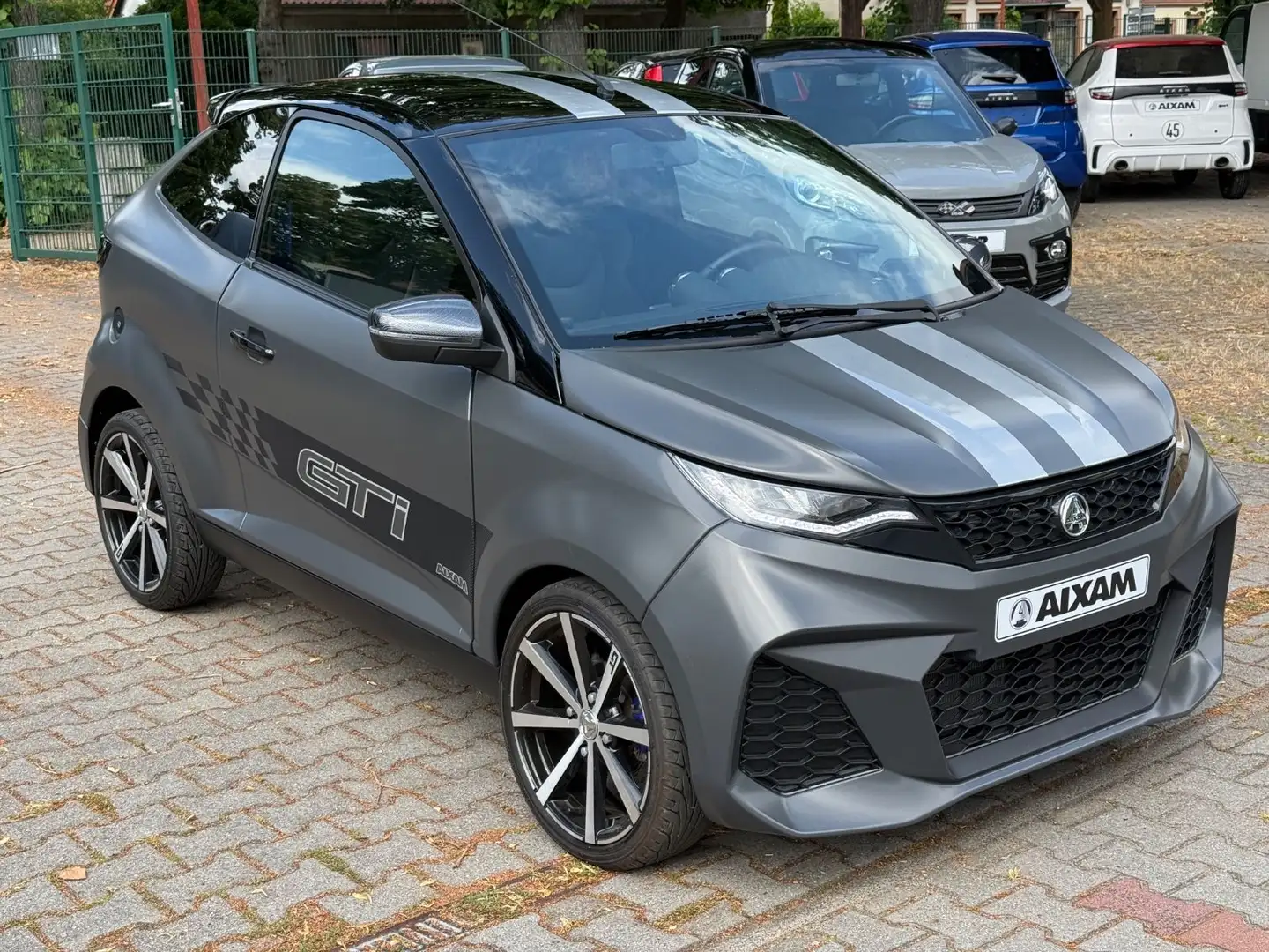 Aixam Coupé  GTI  Mopedauto Diesel Automatik 45km/h Grau - 1