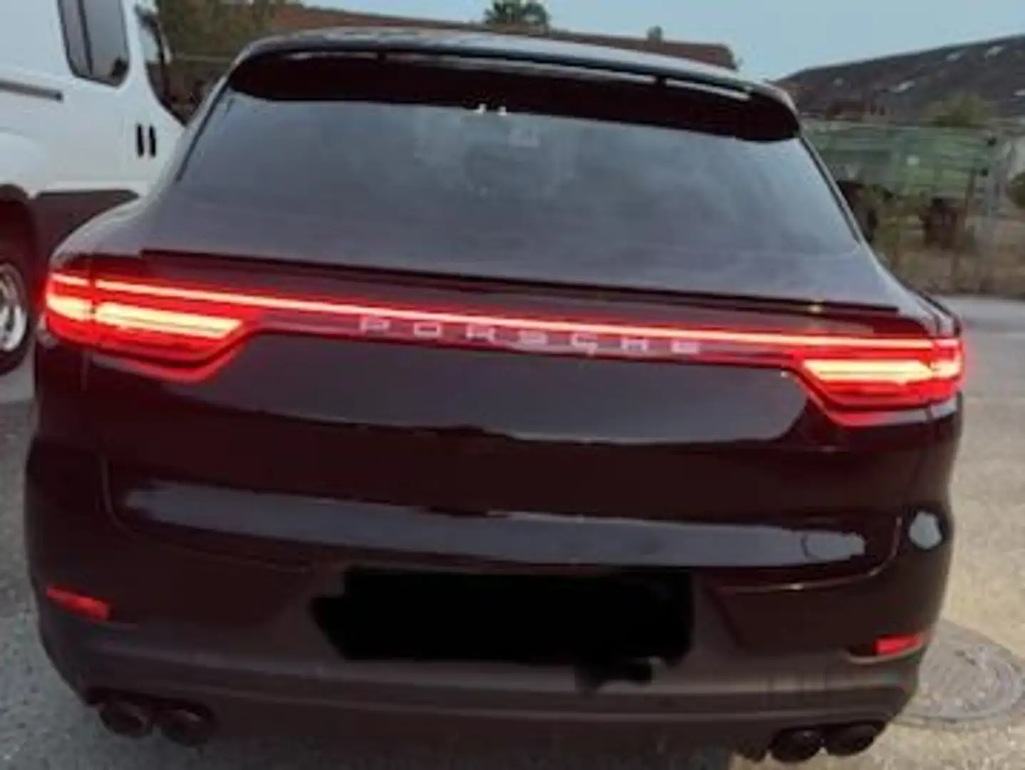 Porsche Cayenne Cayenne Coupe E-Hybrid PHEV 17,9 kWh Aut. - 2