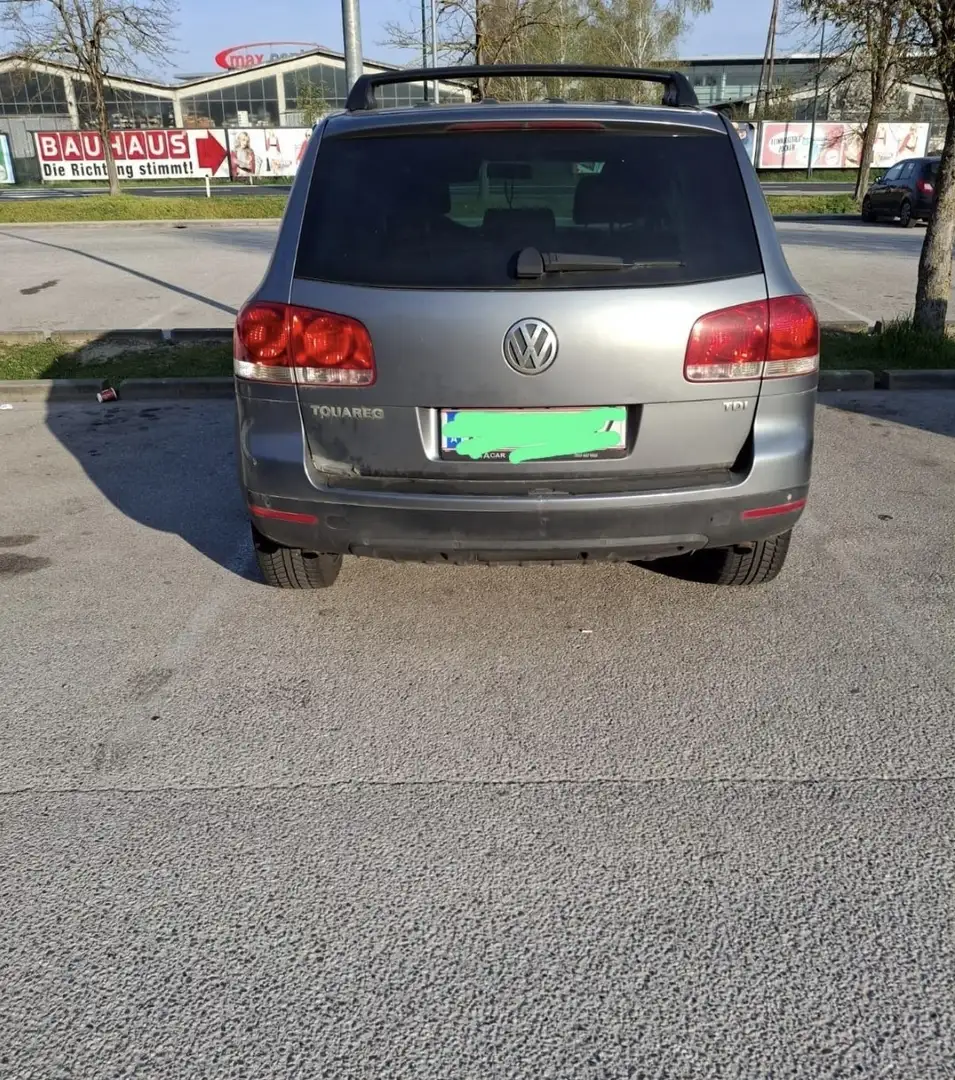 Volkswagen Touareg 2,5 R5 TDI Tiptronic - 2