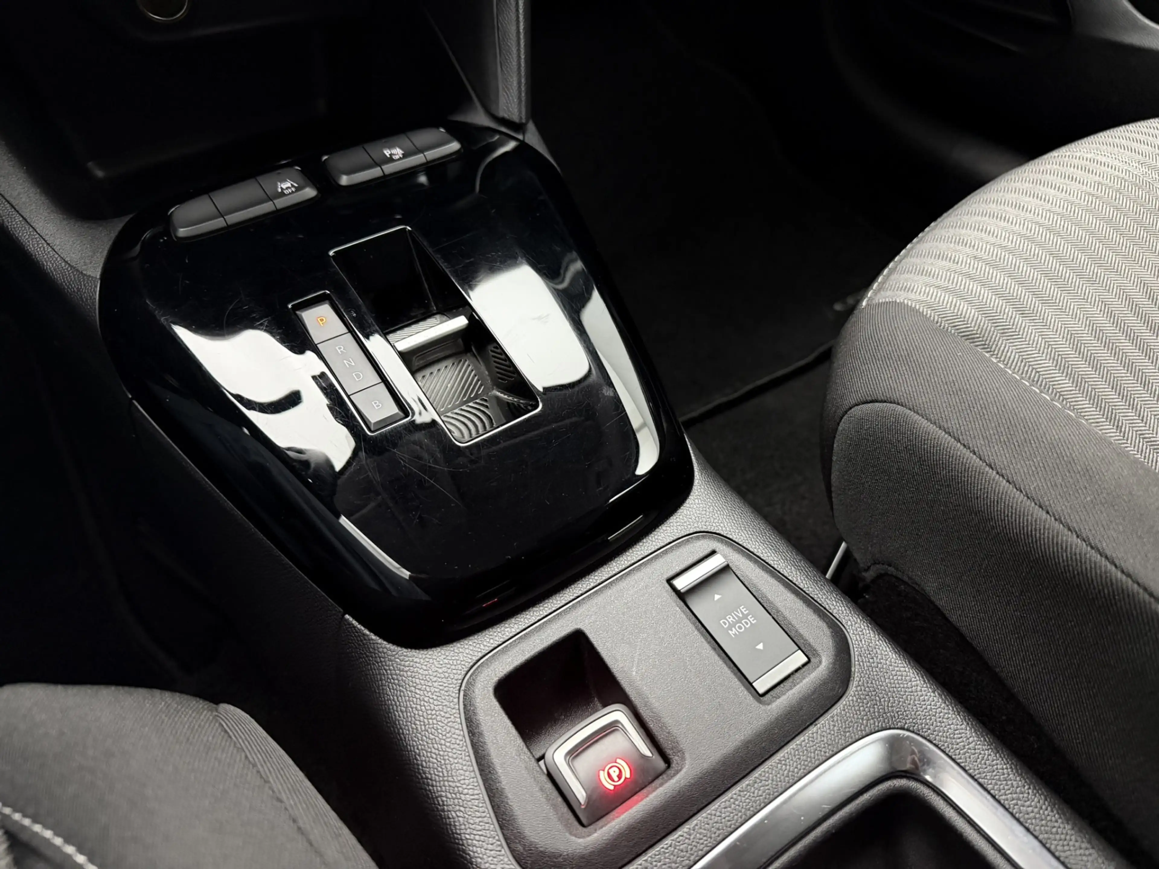 Opel Corsa-e Electric 50 kWh 3-Fase SOH 96,5% | Snellaadvermoge — photo 12