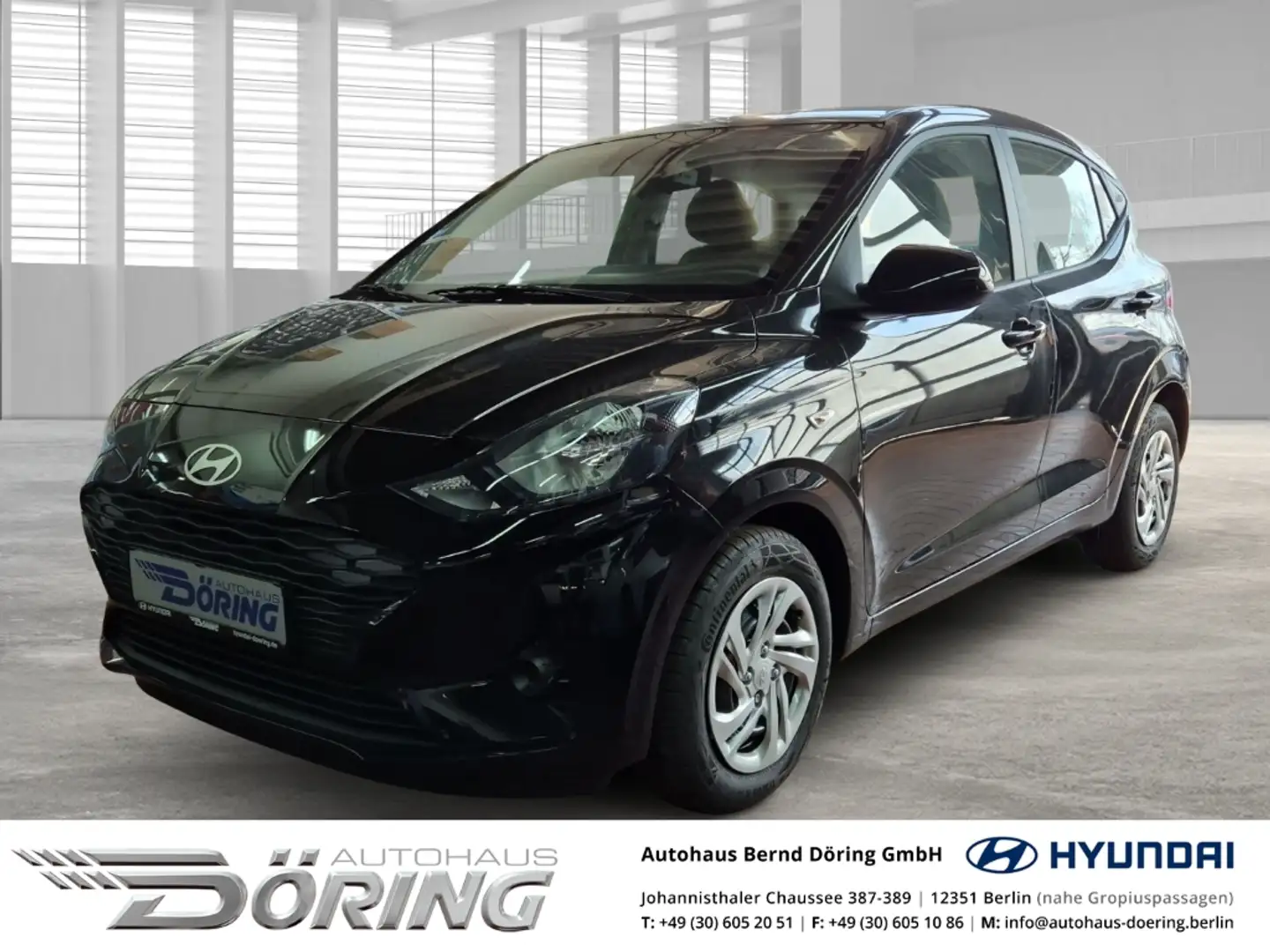 Hyundai i10 FL Select 1.0 Schaltwagen 63PS Navigation Schwarz - 1