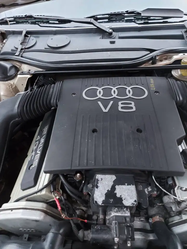 Audi V8 sedan, foto 10