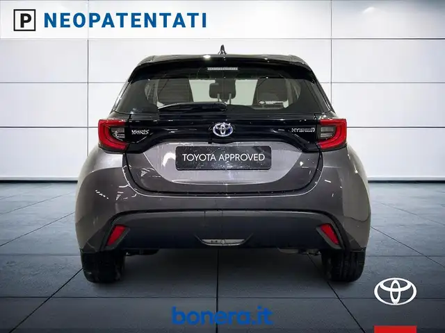 Toyota Yaris view 7