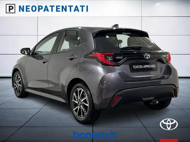 Toyota Yaris view 8