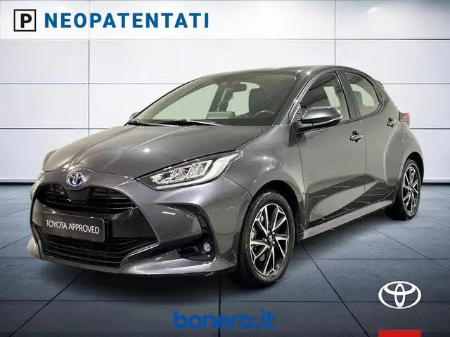 Toyota Yaris main image