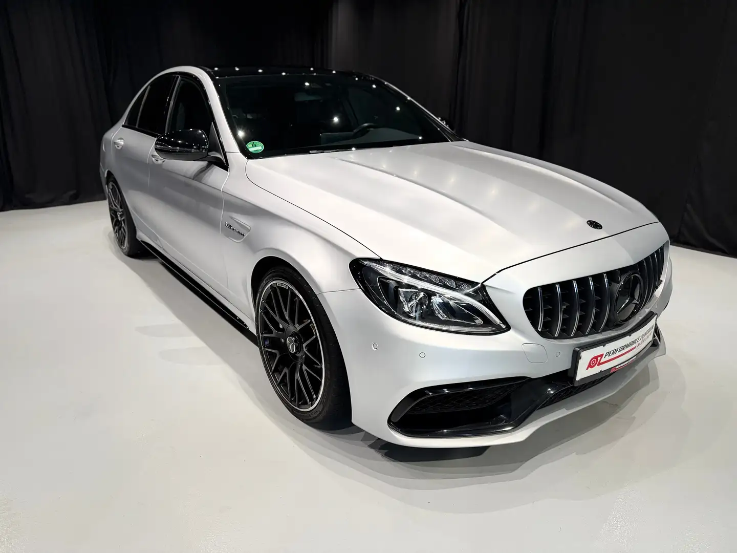 Mercedes-Benz C 63 AMG C63*AMG*PANO*NIGHT*LED*MATT*KEYLESS*PARKING*AGA* Plateado - 2