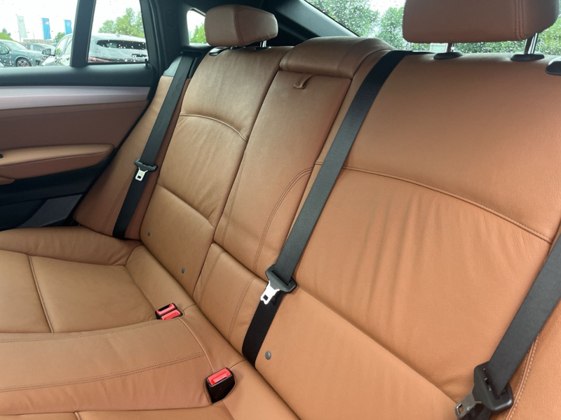 BMW X4 xDrive 20i M Sport/AHK/Panoramadach/Nav/Leder — photo 8