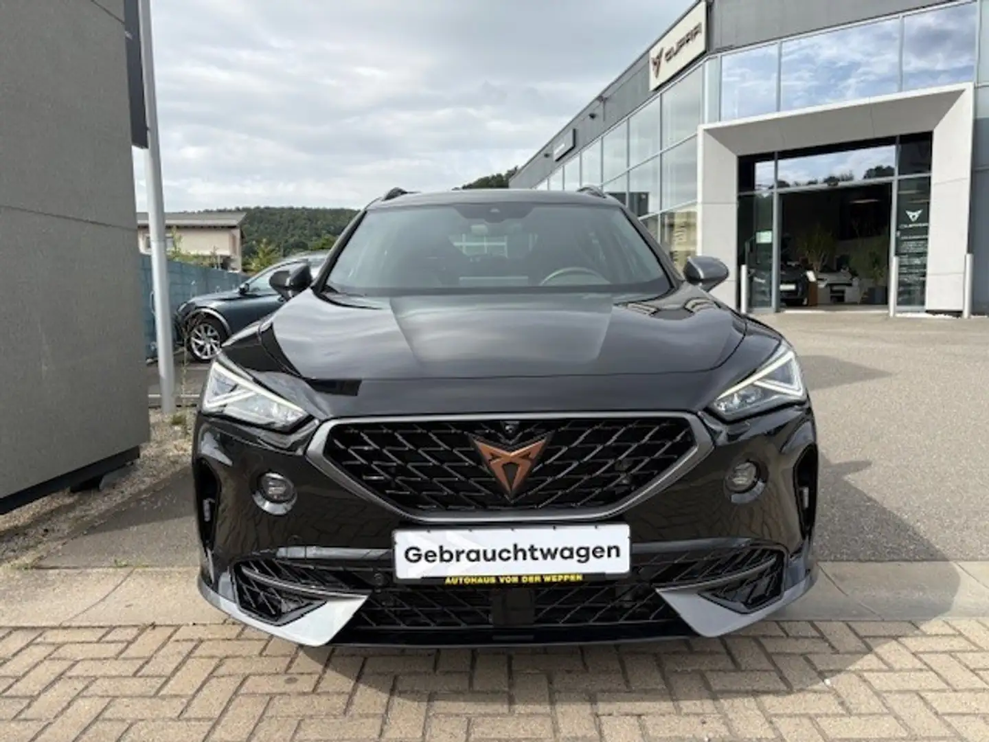 CUPRA Formentor VZ 4Drive Klima Navi Einparkhilfe Sitzheizung Zwart - 2