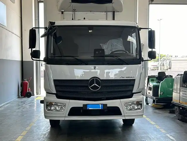 Mercedes-Benz