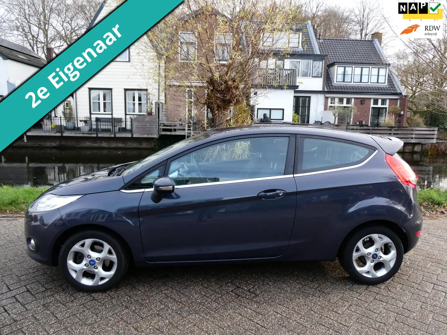 Ford Fiesta 1.4 Titanium 2e eigenaar 97pk 3-deurs Airco Trekha Grau - 1