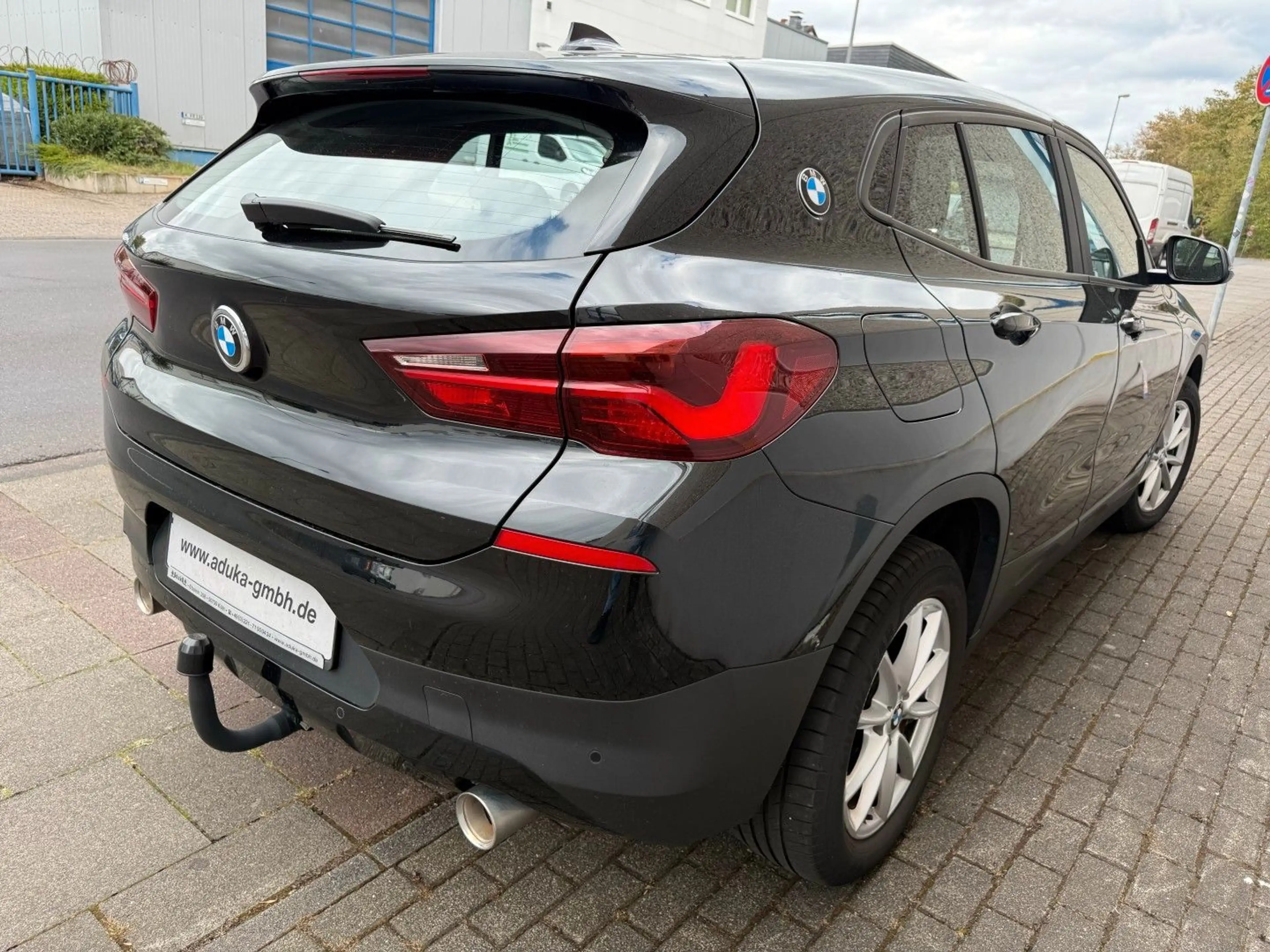 BMW X2 sDrive18d Steptronic HuD LED AHK CarPlay Navi — photo 6