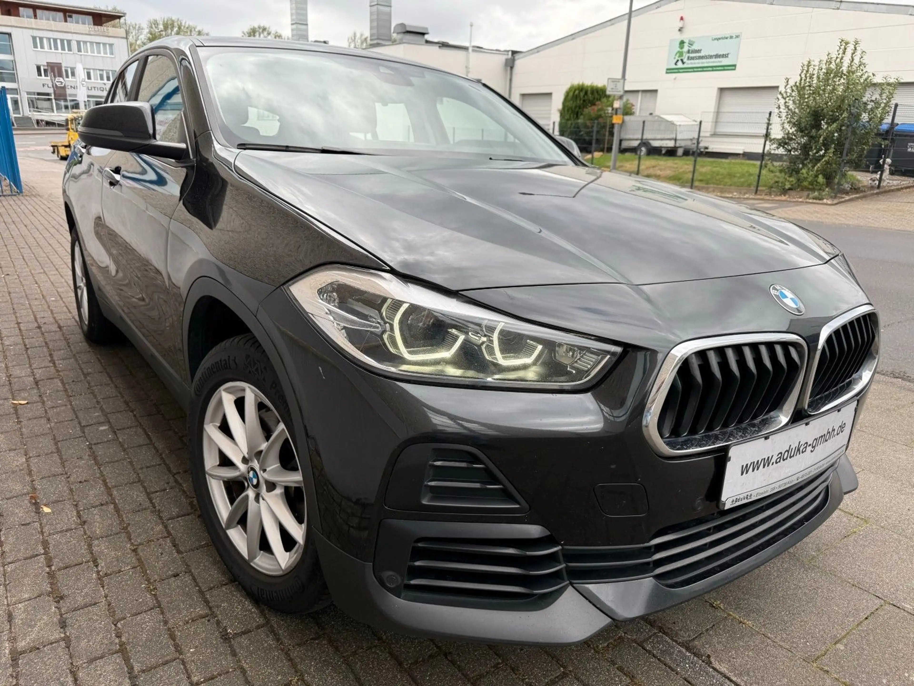 BMW X2 sDrive18d Steptronic HuD LED AHK CarPlay Navi — photo 5