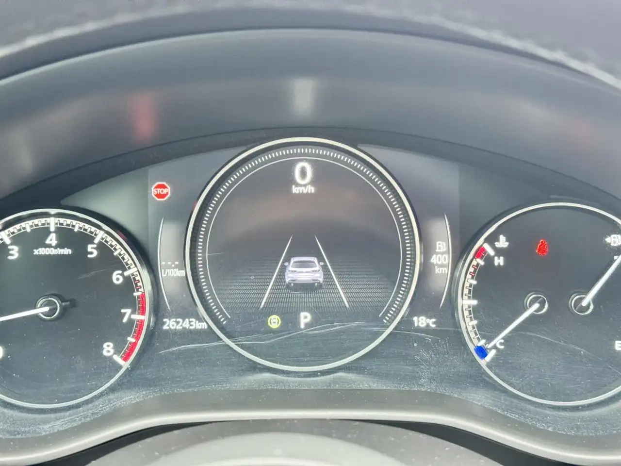 Mazda 3 снимка Mazda 3