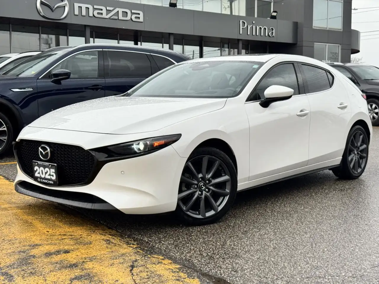 Mazda 3 снимка Mazda 3