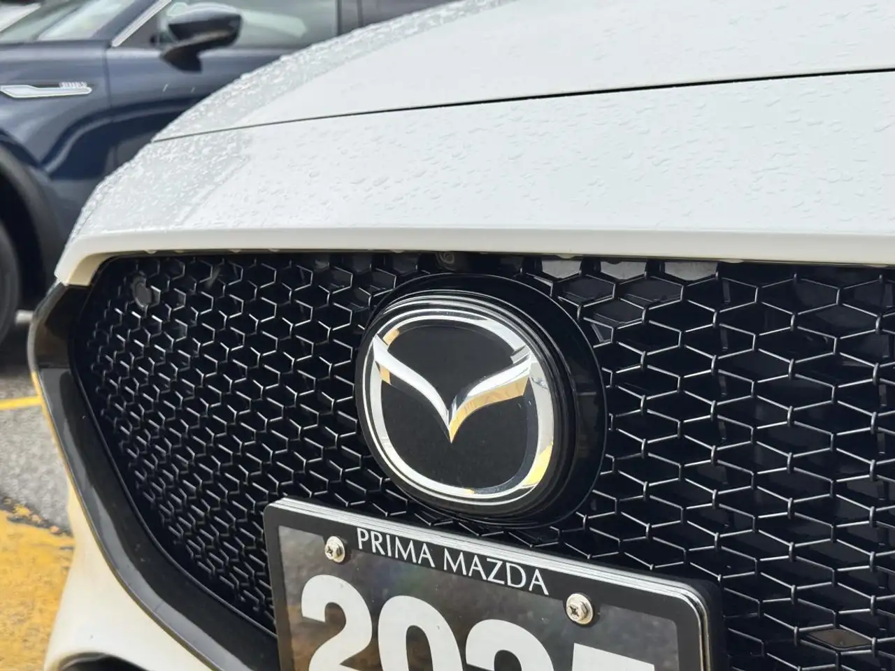Mazda 3 снимка Mazda 3