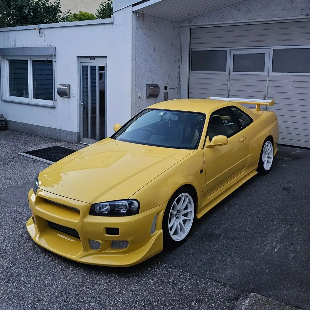 Nissan Skyline R34 Gtr Жовтий - 1