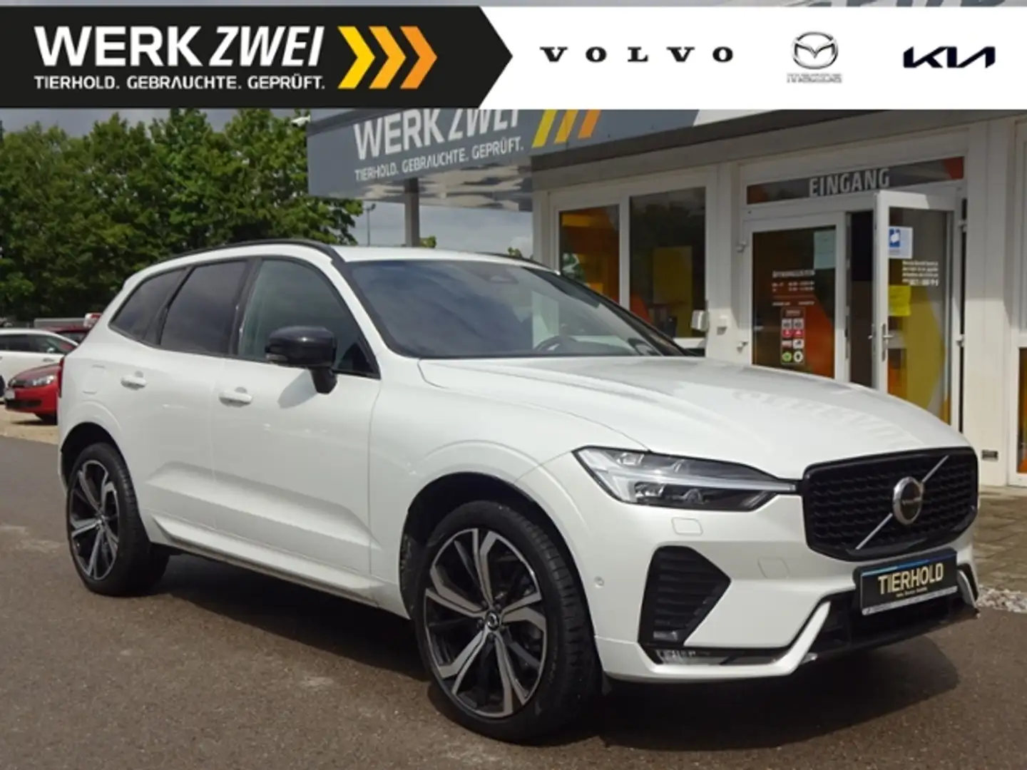 Volvo XC60 B4 R Design ACC HUD 360° Pano Google 21" Weiß - 1