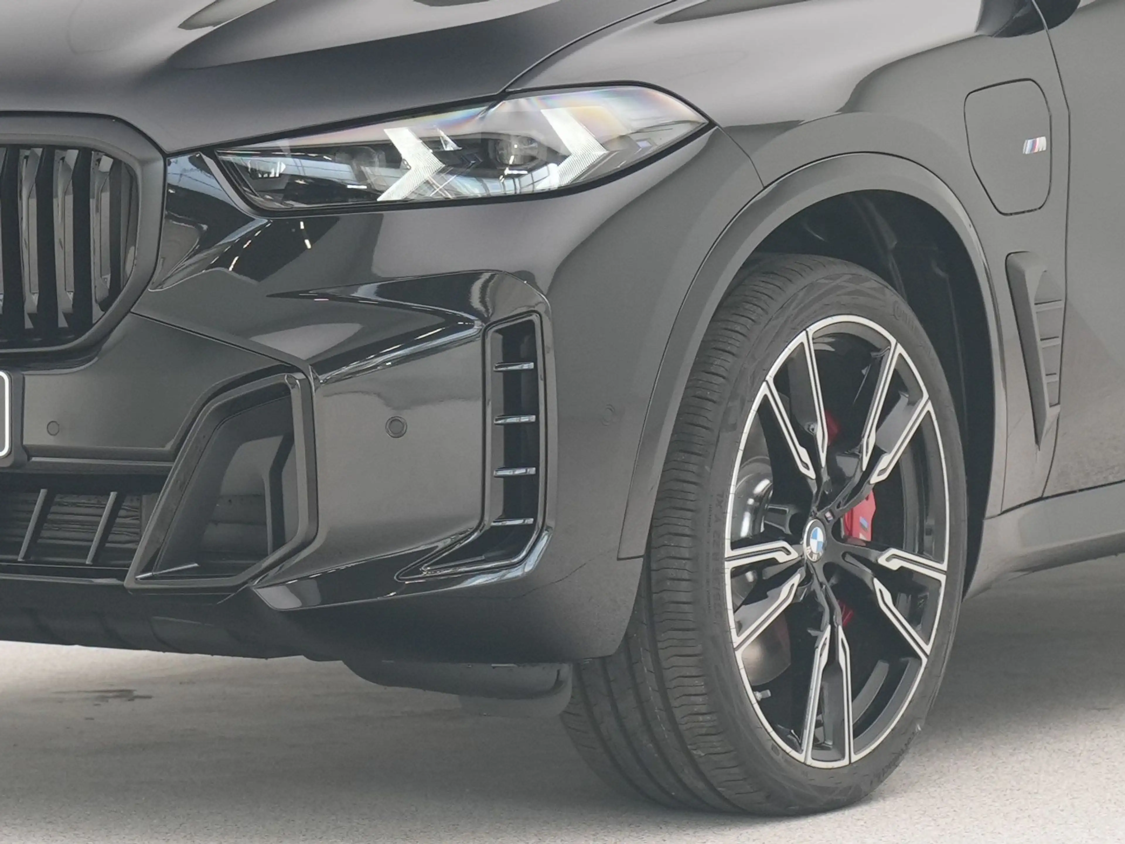 BMW X5 xDrive50e M Performance parts — photo 11