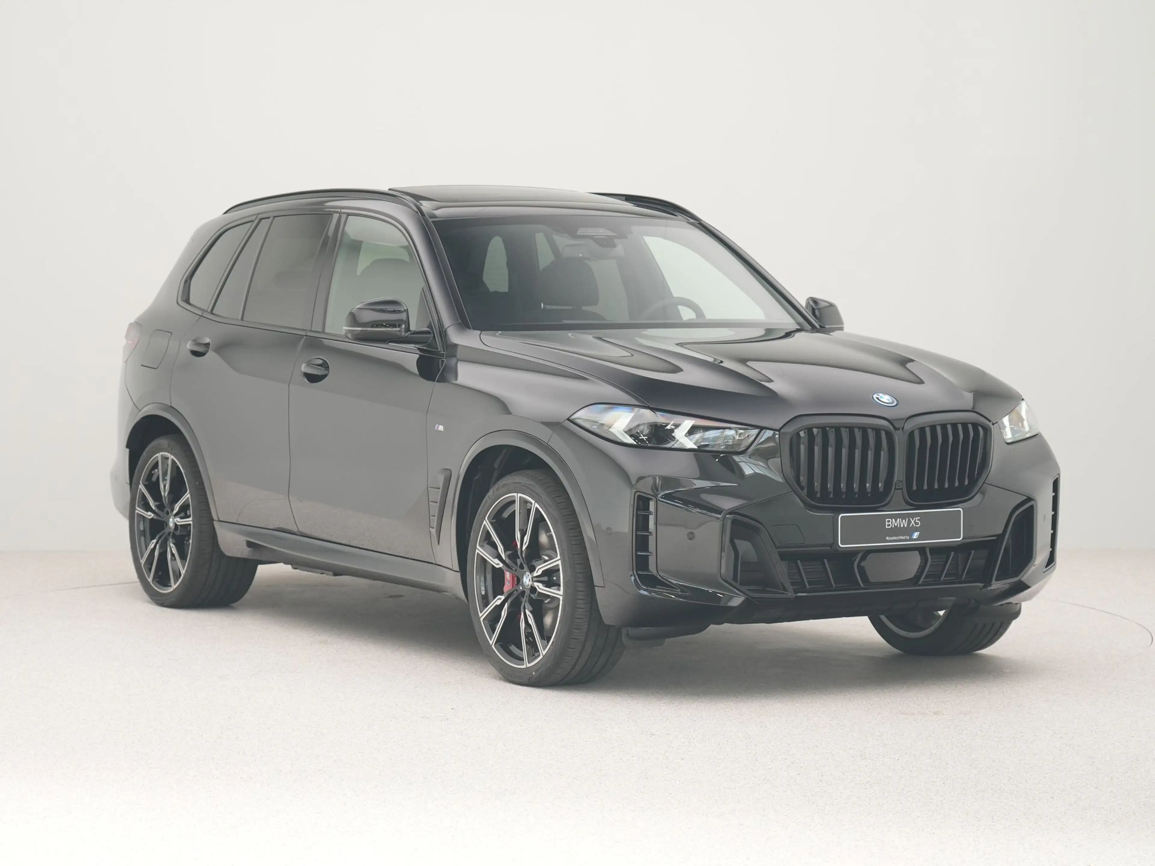 BMW X5 xDrive50e M Performance parts — photo 3