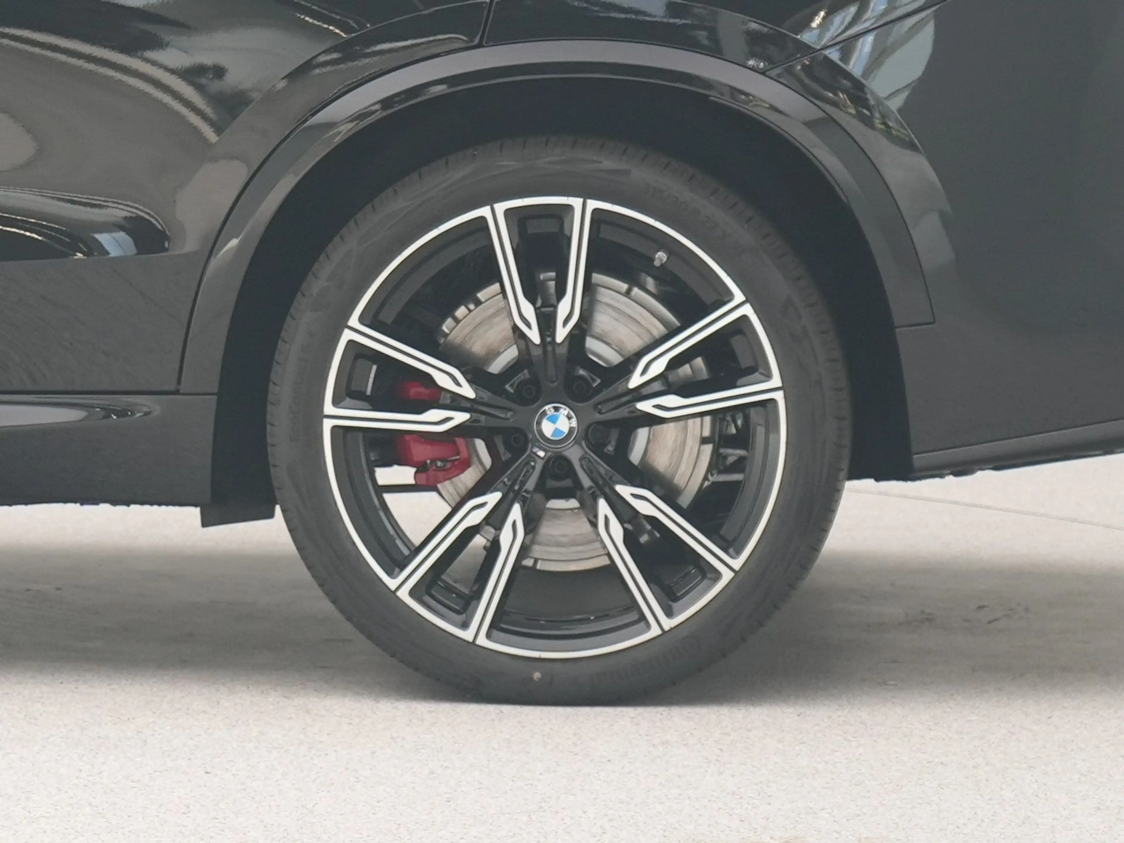 BMW X5 xDrive50e M Performance parts — photo 15