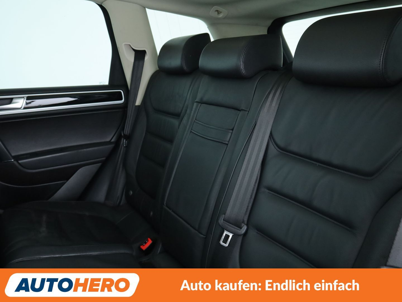 Volkswagen Touareg 3.0 V6 TDI BlueMotion  Aut.*NAVI*CAM*ACC* — photo 14
