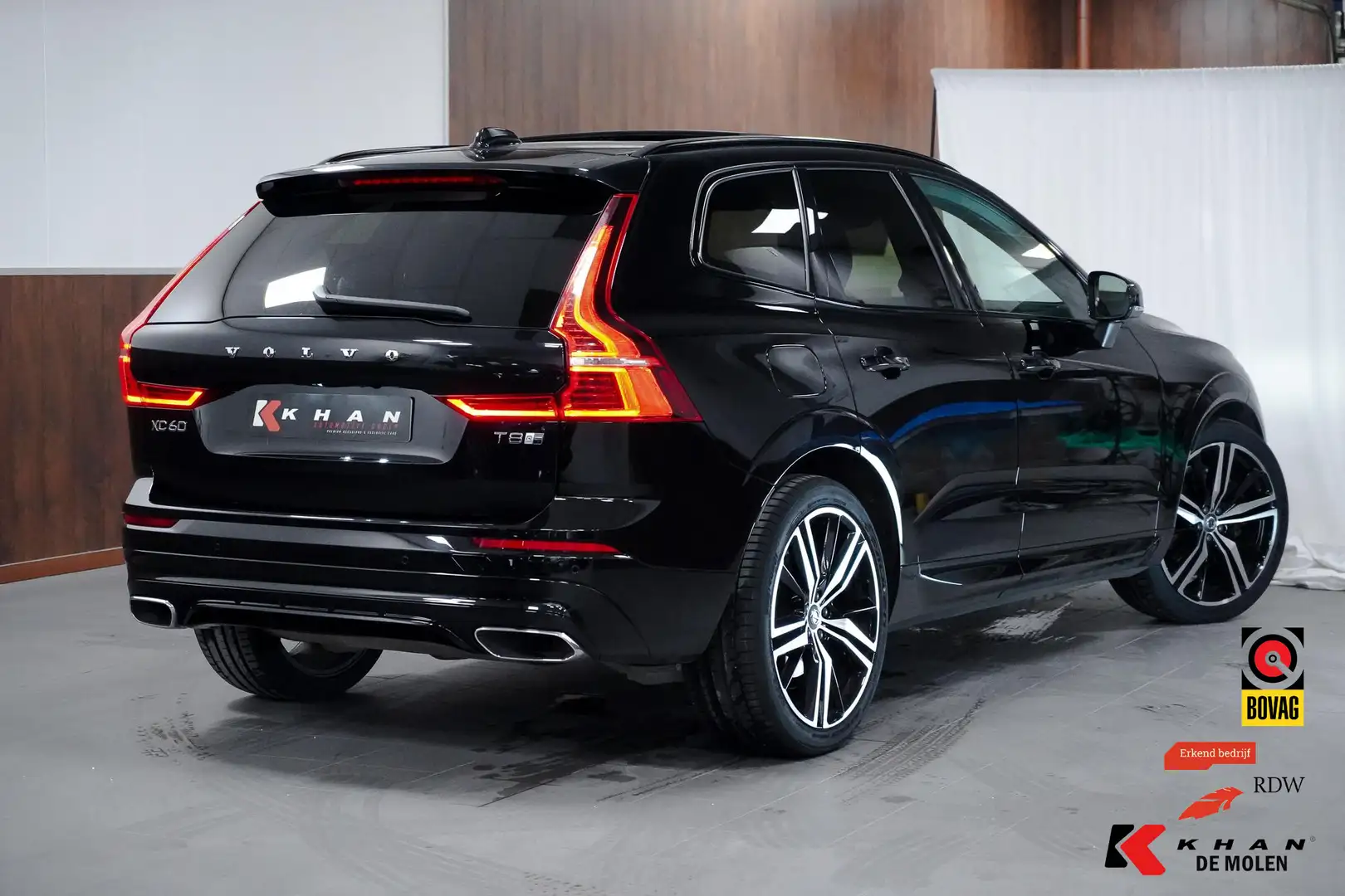 Volvo XC60 2.0 T8 AWD R-Design Lucht|Pano|Memory|Leder|Dodeho - 2