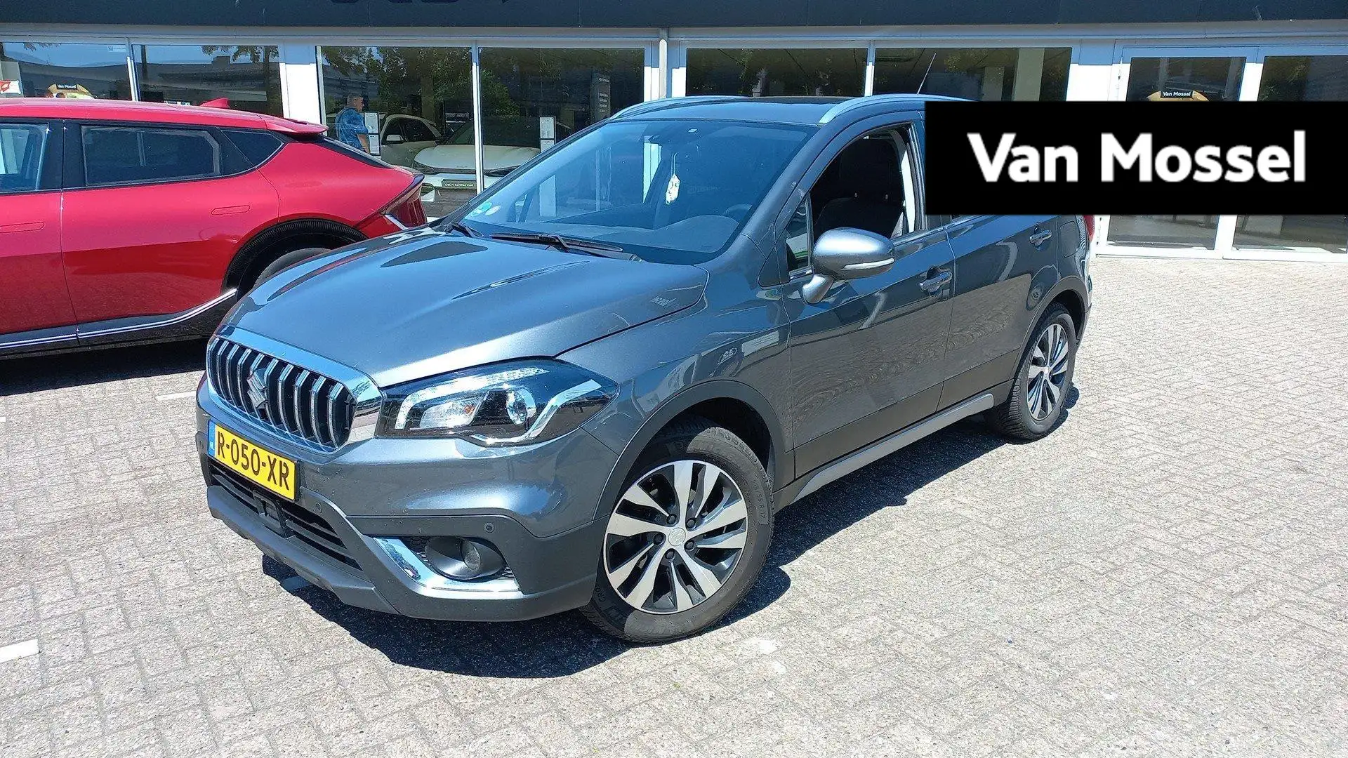 Suzuki S-Cross 1.4 Boosterjet AllGrip Style Smart Hybrid | PANO-S Grijs - 1