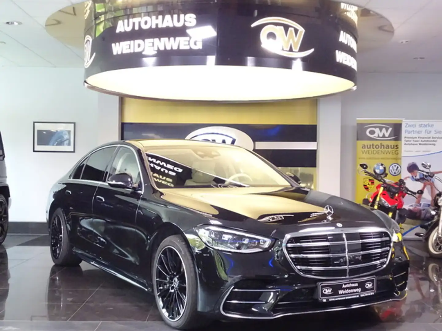 Mercedes-Benz S 580 e L AMG 4M Pano Chauf LederExcluv 360 Burm Noir - 1
