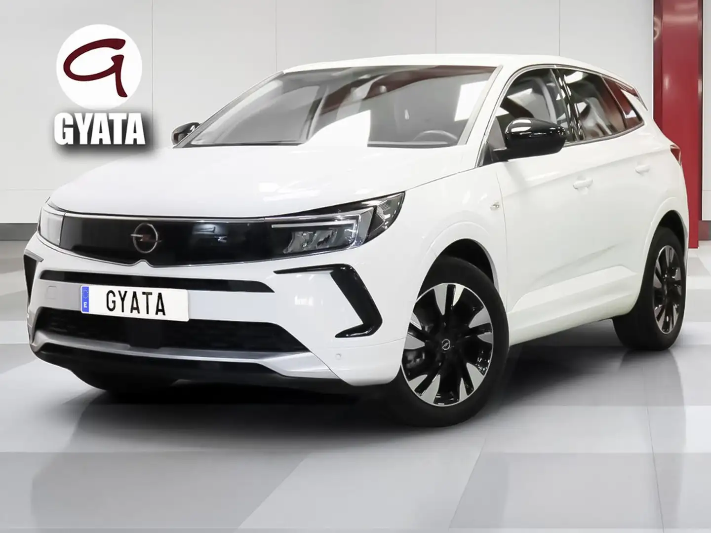 Opel Grandland 1.2T S&S Design & Tech 130 Blanco - 1