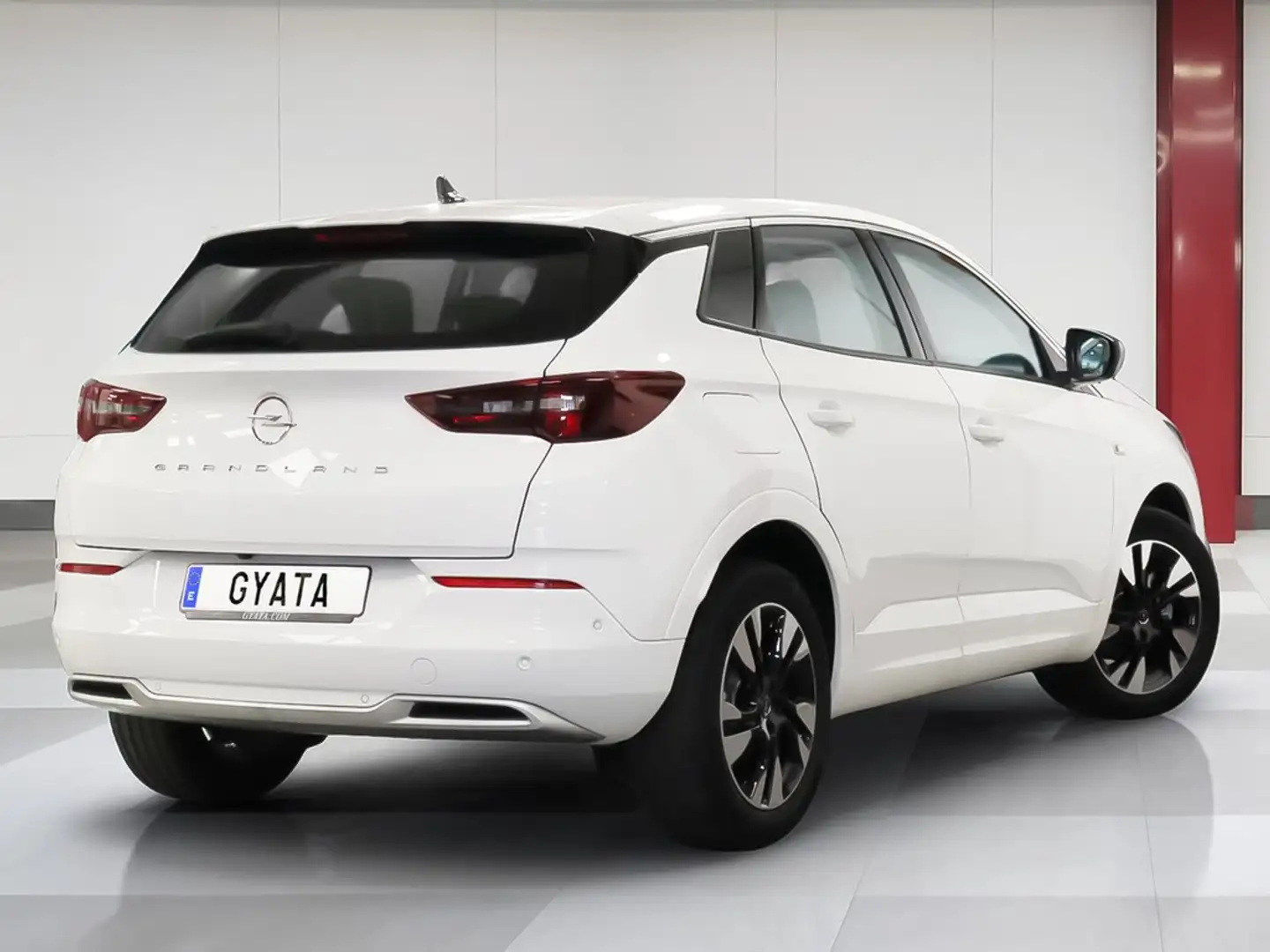 Opel Grandland 1.2T S&S Design & Tech 130 Blanco - 2