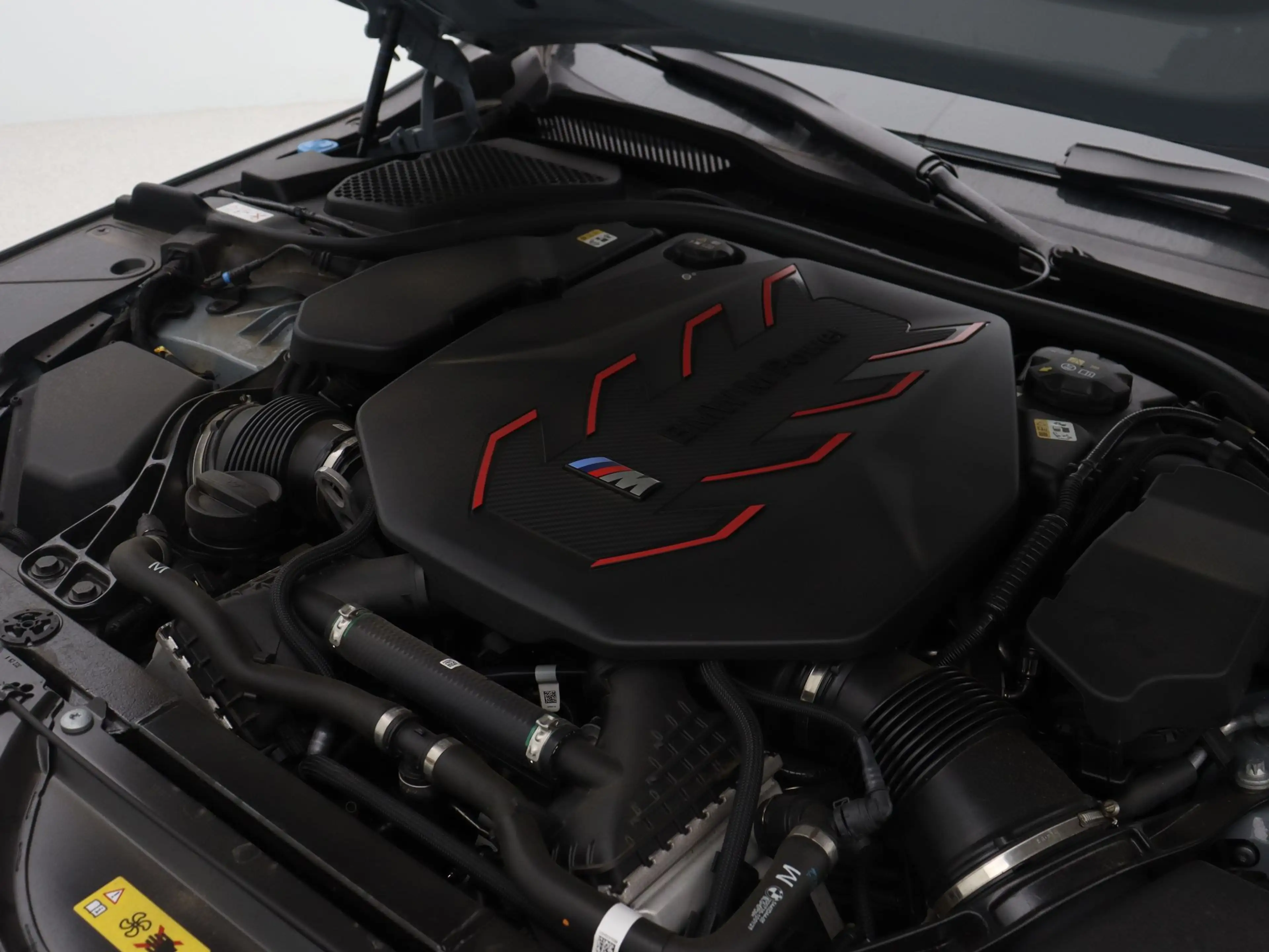 BMW M5 Sedan — photo 4