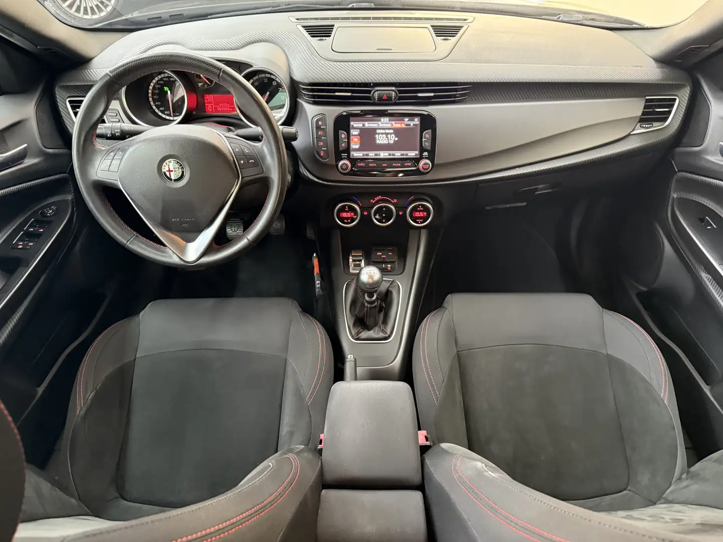 Alfa Romeo Giulietta 1.4 T Sprint, 150Pk, 2015, Facelift, Sprint, Origi Schwarz - 2