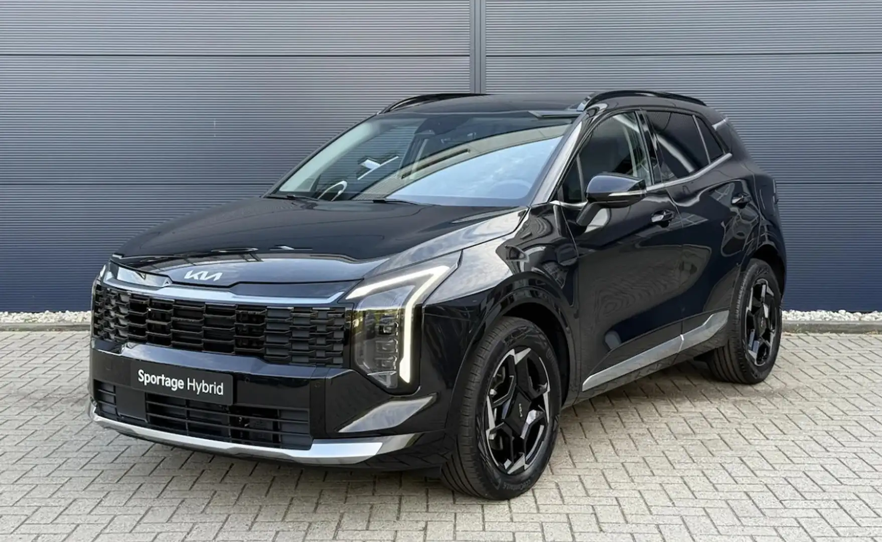 Kia Sportage 1.6 T-GDi Hybrid DynamicPlusLine Nu €4.045,- voord - 2