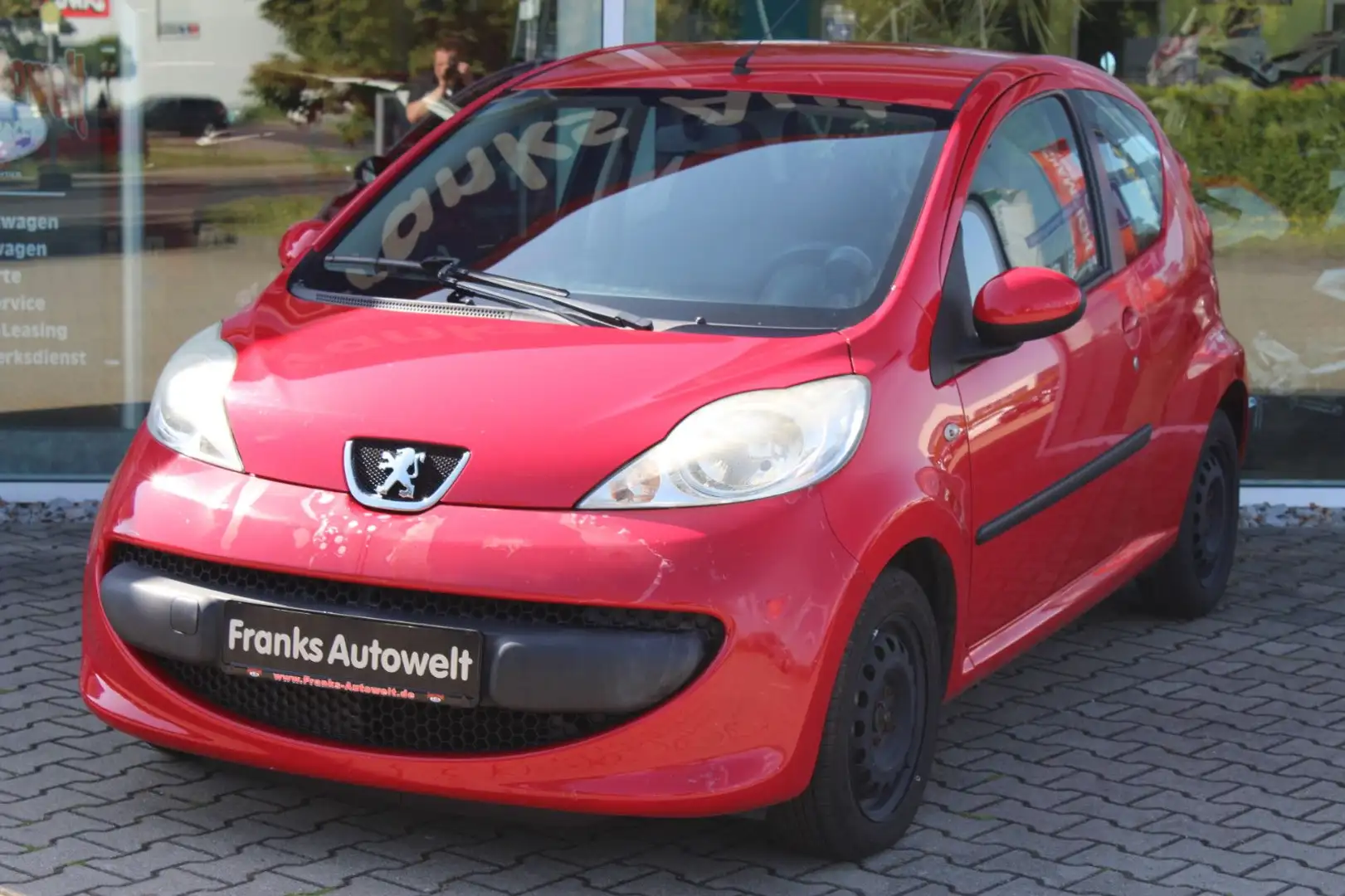 Peugeot 107 Filou Rouge - 2