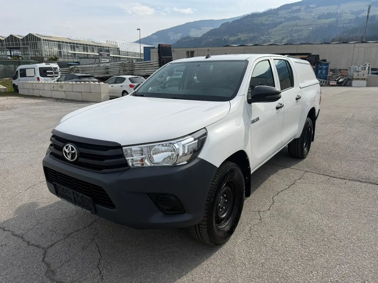 Toyota Hilux Double Cab Duty 4x4 23.500€ NETTO Weiß - 1