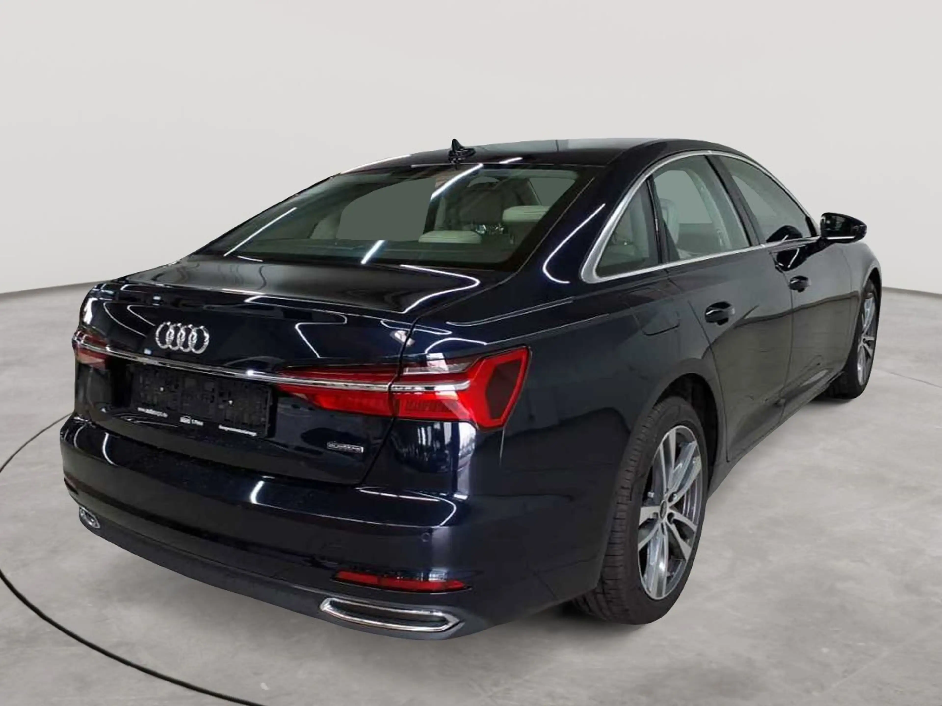 Audi A6 A6 40 TDI quattro S tronic LED KAM STHZ — photo 4